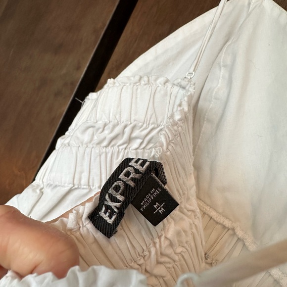 Express White Ruffle and Ruched Tank Top - Picture 3 of 4